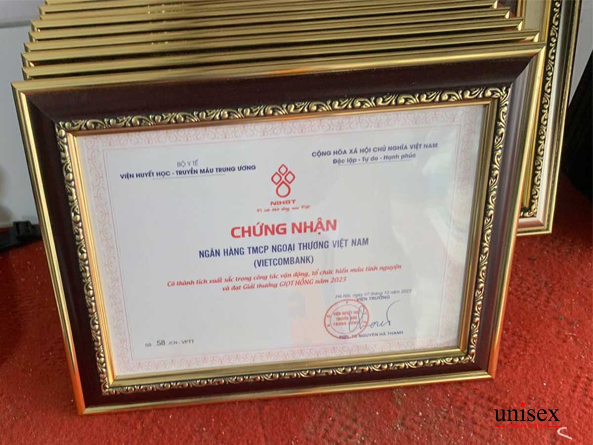 In tranh, in ảnh tại Quảng Ninh