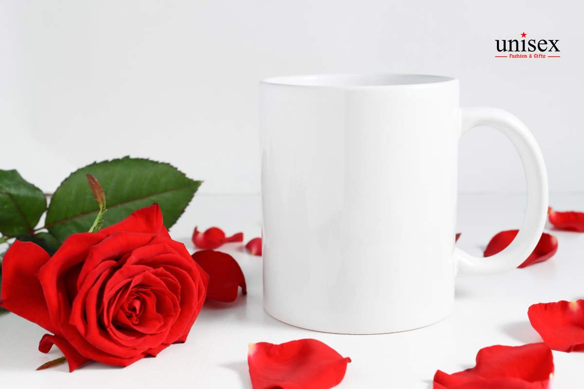 In cốc sứ tại Tây Hồ